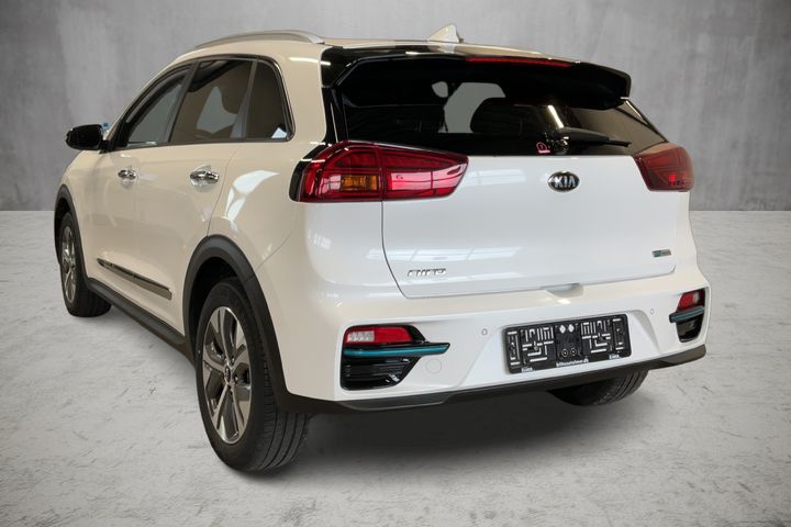 Photo 4 VIN: KNACC81GFM5087394 - KIA NIRO 