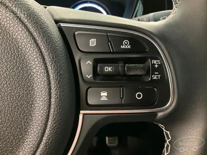 Photo 17 VIN: KNACC81GFM5088555 - KIA NIRO SUV 