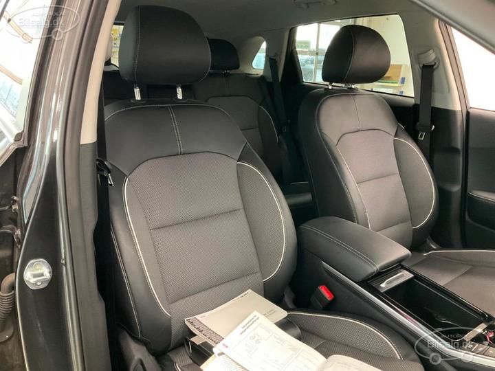 Photo 3 VIN: KNACC81GFM5088555 - KIA NIRO SUV 