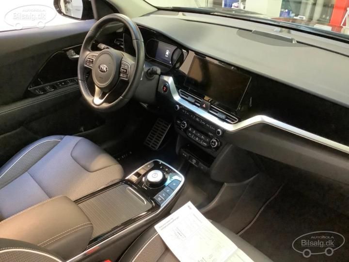 Photo 8 VIN: KNACC81GFM5097016 - KIA NIRO SUV 