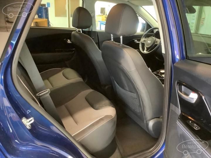 Photo 17 VIN: KNACC81GFM5099629 - KIA NIRO SUV 