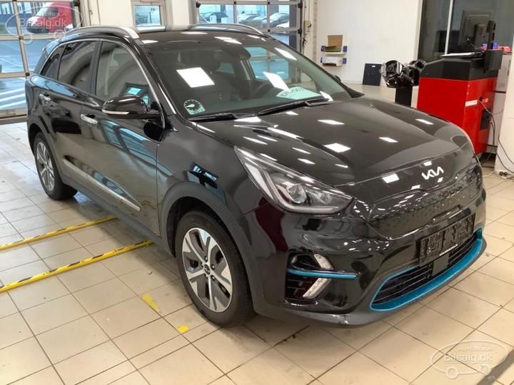 Photo 2 VIN: KNACC81GFN5117298 - KIA NIRO SUV 