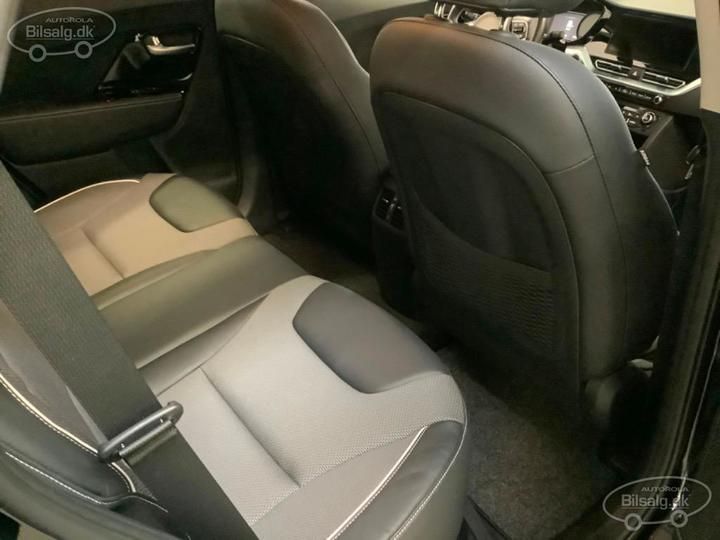 Photo 8 VIN: KNACC81GFN5118745 - KIA NIRO SUV 