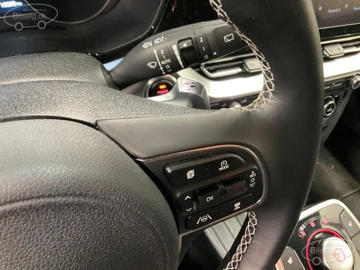 Photo 8 VIN: KNACC81GFN5123299 - KIA NIRO SUV 