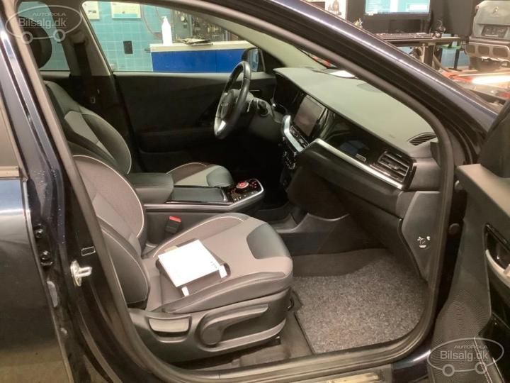 Photo 3 VIN: KNACC81GFN5123310 - KIA NIRO SUV 