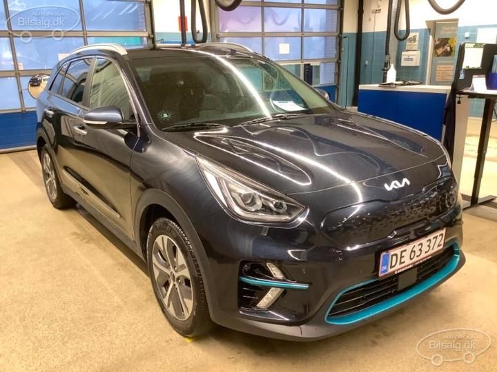 Photo 2 VIN: KNACC81GFN5123310 - KIA NIRO SUV 