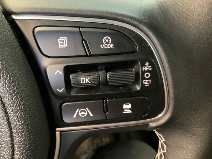 Photo 6 VIN: KNACC81GFN5123338 - KIA NIRO 