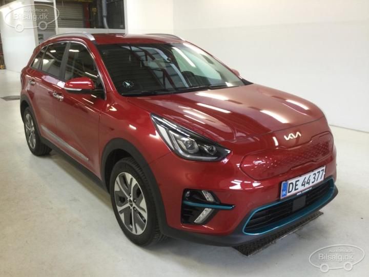 Photo 12 VIN: KNACC81GFN5123942 - KIA NIRO SUV 