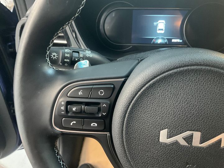 Photo 13 VIN: KNACC81GFN5155175 - KIA NIRO 