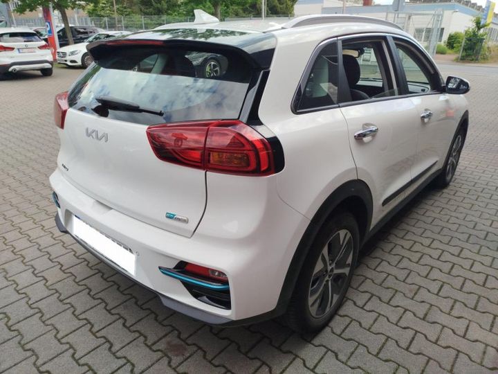 Photo 2 VIN: KNACC81HFN5152679 - KIA NIRO 