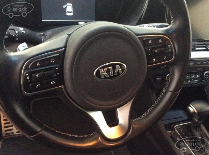 Photo 10 VIN: KNACD81DGL5361790 - KIA NIRO SUV 