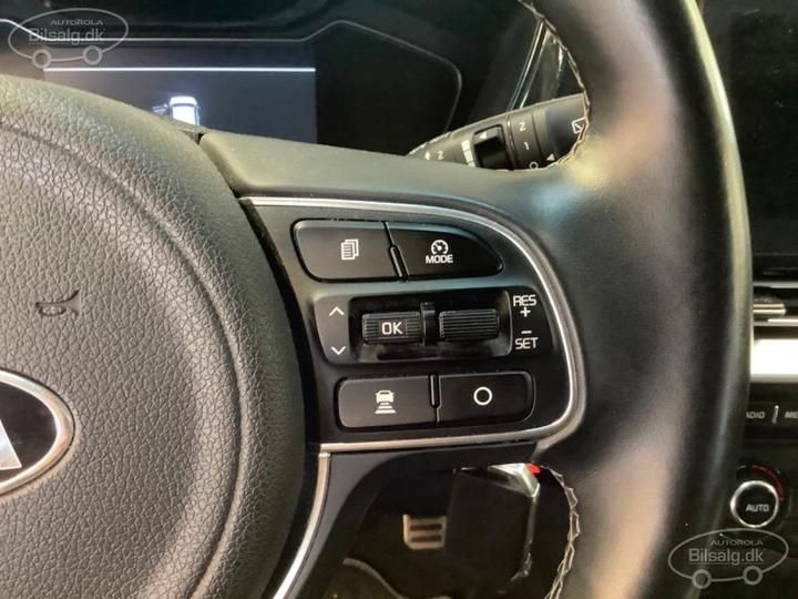 Photo 8 VIN: KNACD81DGL5361814 - KIA NIRO SUV 