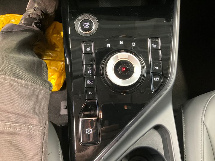 Photo 3 VIN: KNACS81FGP5067496 - KIA NIRO 