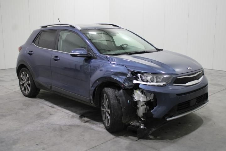 Photo 2 VIN: KNAD6811AJ6153525 - KIA STONIC SUV 