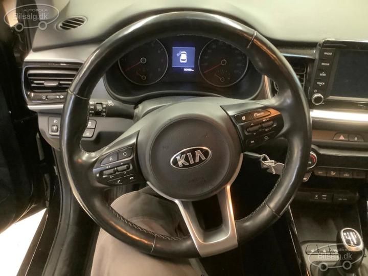 Photo 4 VIN: KNAD6811AL6312622 - KIA STONIC SUV 