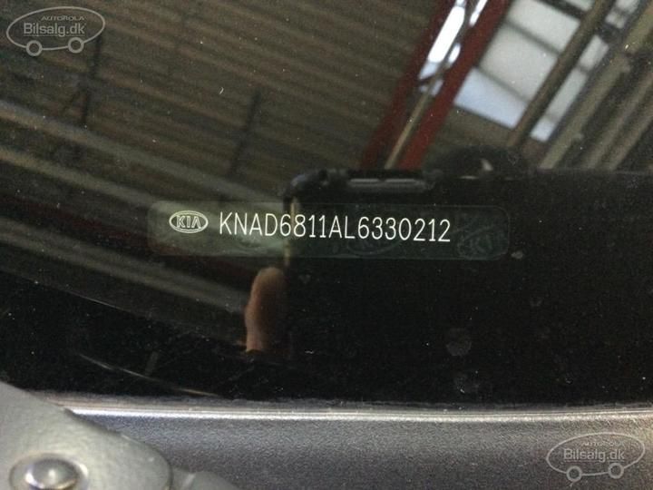 Photo 2 VIN: KNAD6811AL6330212 - KIA STONIC SUV 