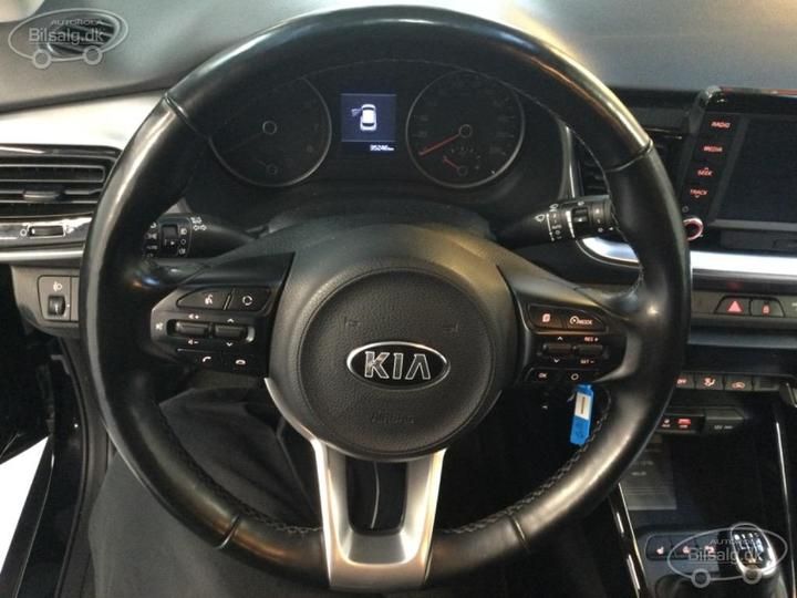 Photo 6 VIN: KNAD6811AL6330212 - KIA STONIC SUV 