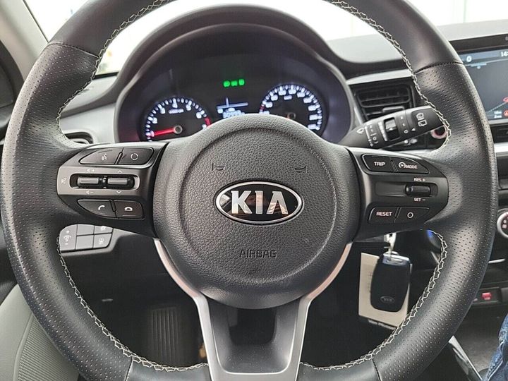 Photo 10 VIN: KNAD6811AL6453602 - KIA STONIC 