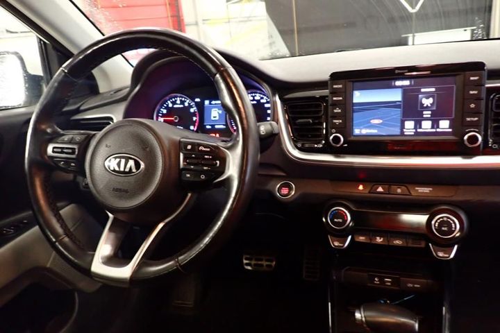 Photo 9 VIN: KNAD6811GK6256665 - KIA STONIC 