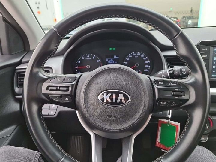 Photo 6 VIN: KNADA811AL6331751 - KIA STONIC 