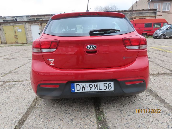 Photo 10 VIN: KNADB518AM6511261 - KIA RIO 