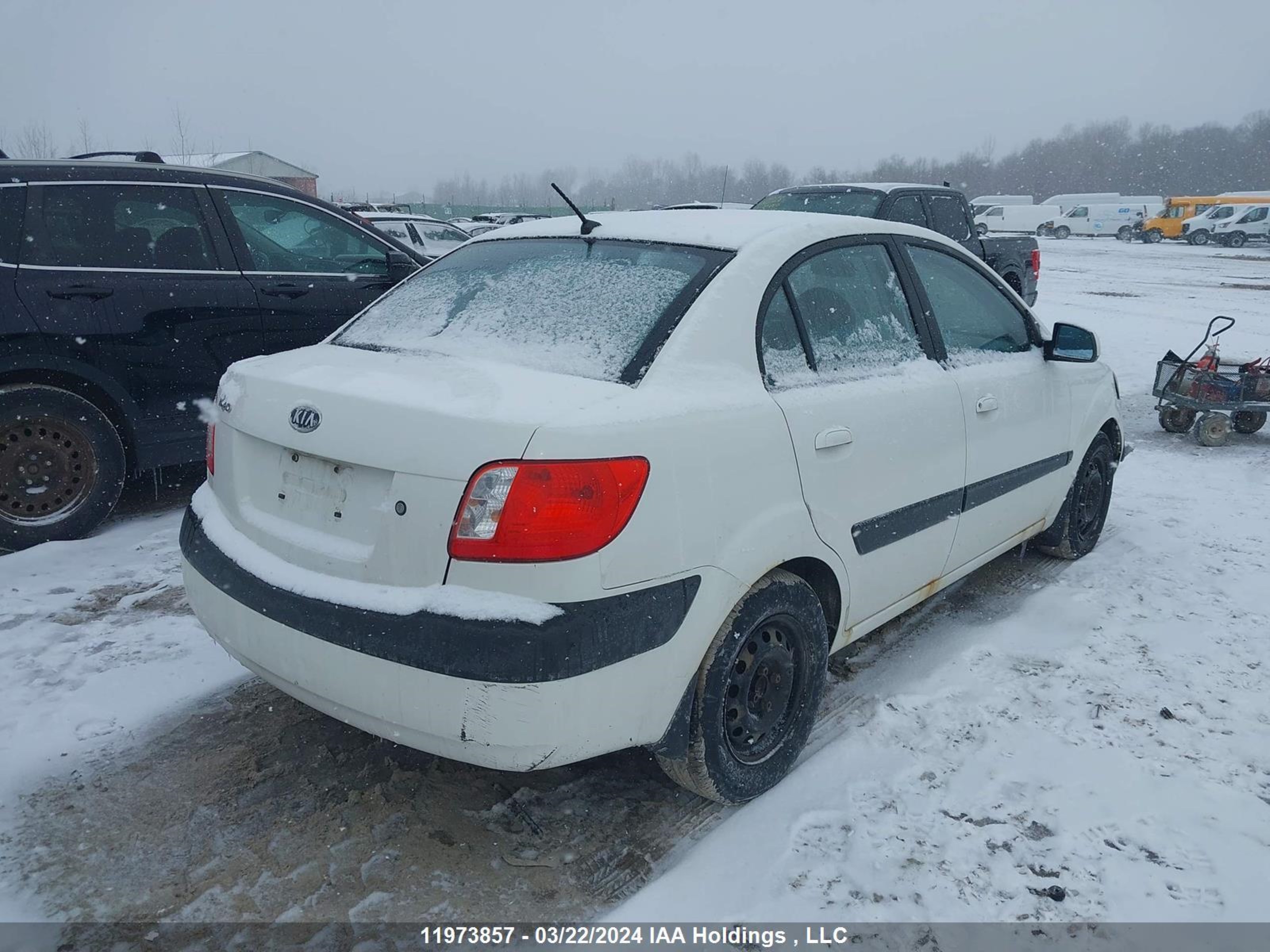 Photo 3 VIN: KNADE123076256577 - KIA RIO 