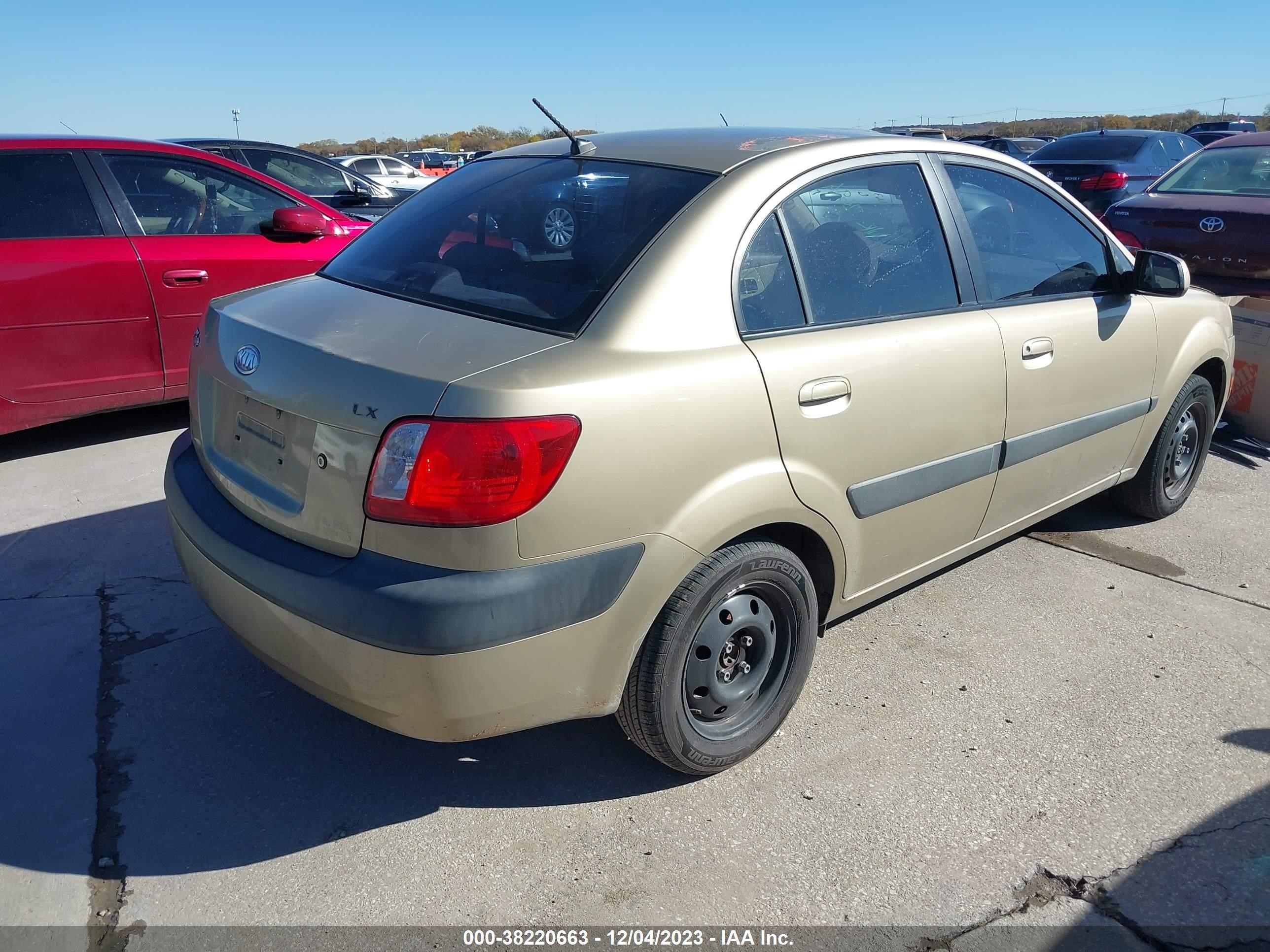 Photo 3 VIN: KNADE123176269662 - KIA RIO 