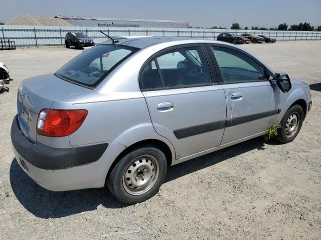 Photo 2 VIN: KNADE123186388930 - KIA RIO BASE 