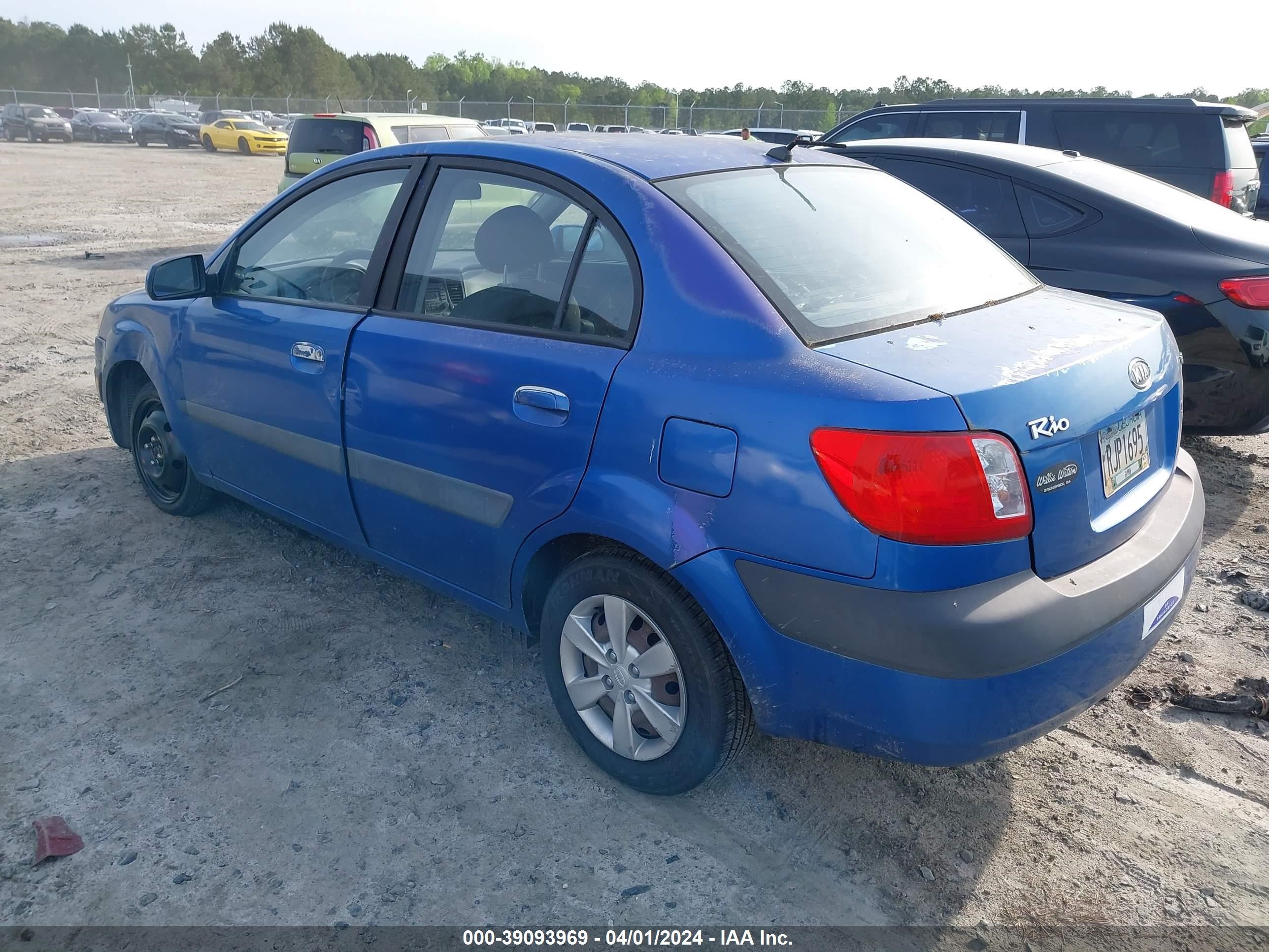 Photo 2 VIN: KNADE123286337789 - KIA RIO 