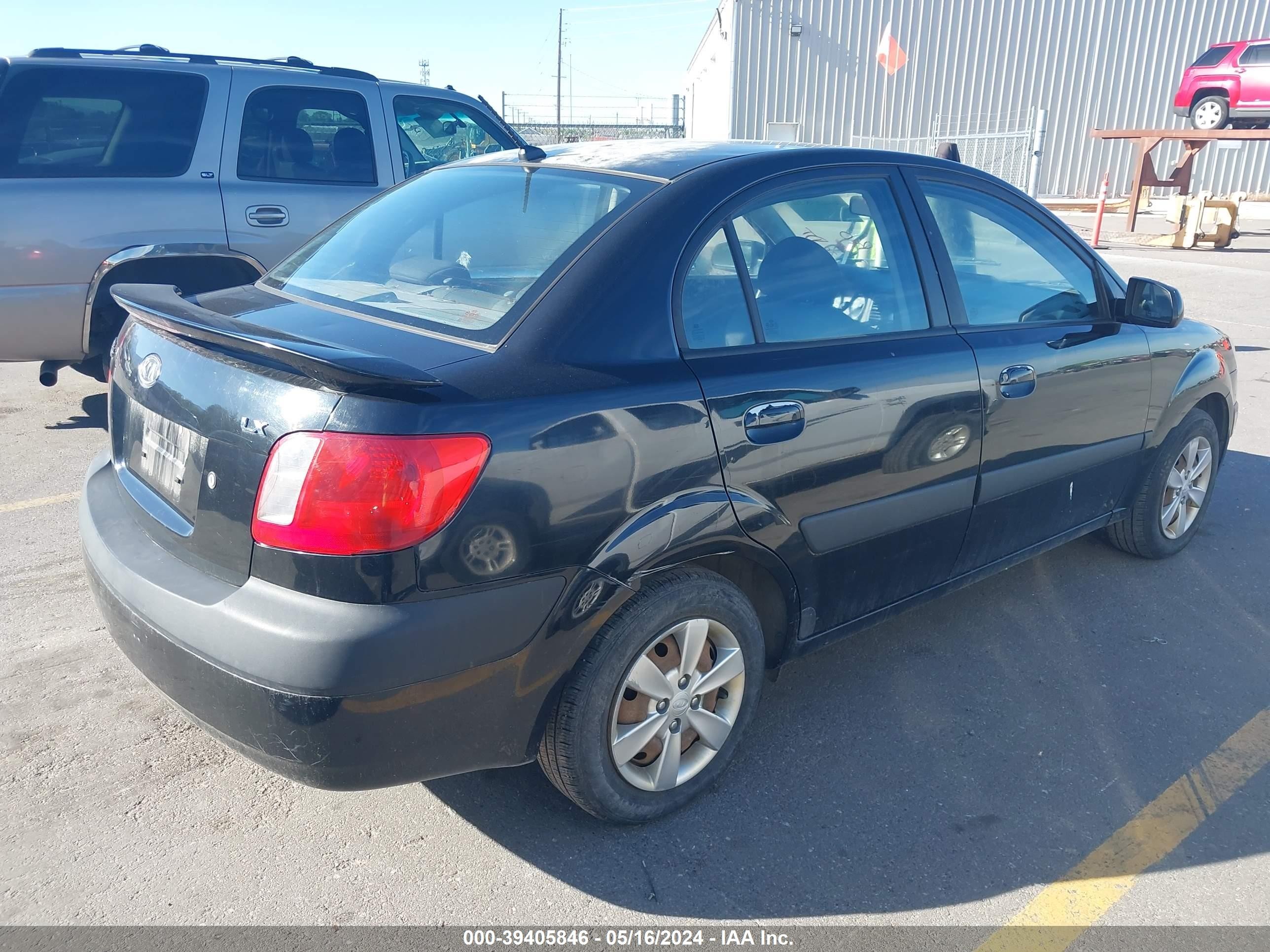 Photo 3 VIN: KNADE123286404696 - KIA RIO 