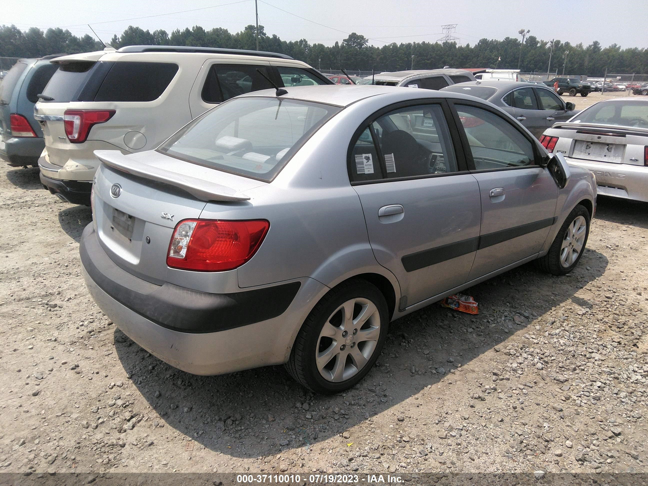 Photo 3 VIN: KNADE123376253754 - KIA RIO 