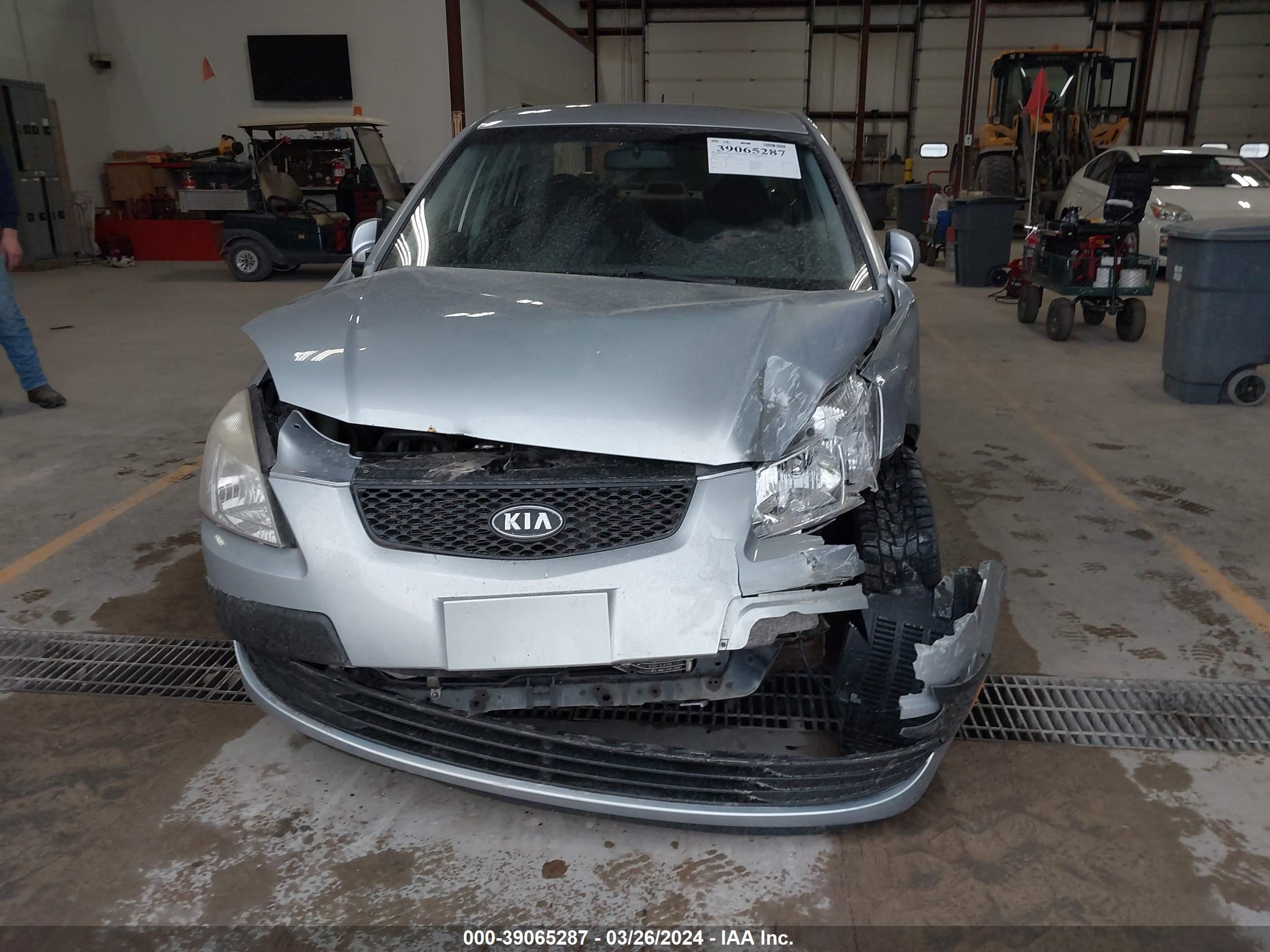 Photo 5 VIN: KNADE123586427664 - KIA RIO 