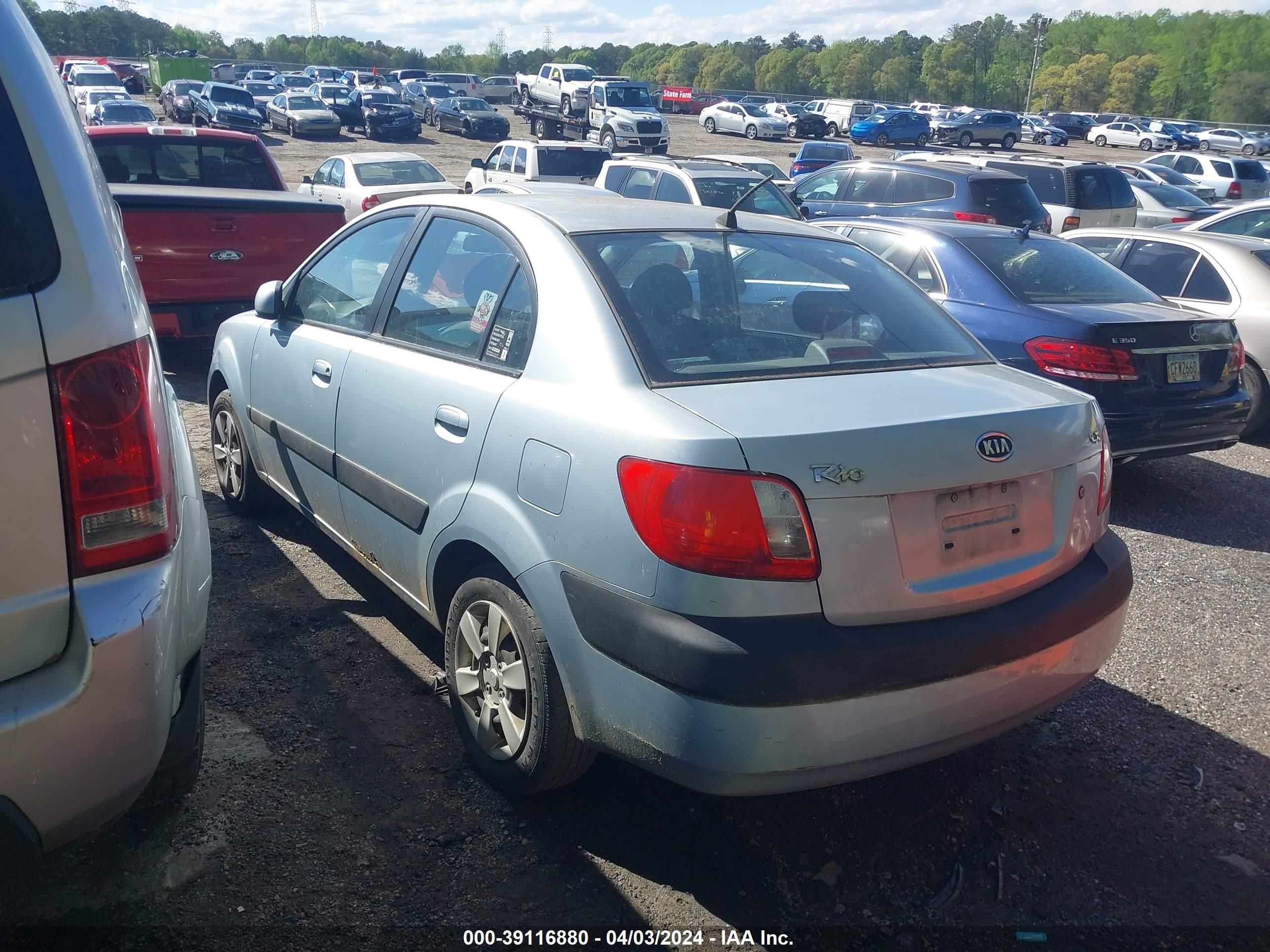 Photo 2 VIN: KNADE123666087051 - KIA RIO 