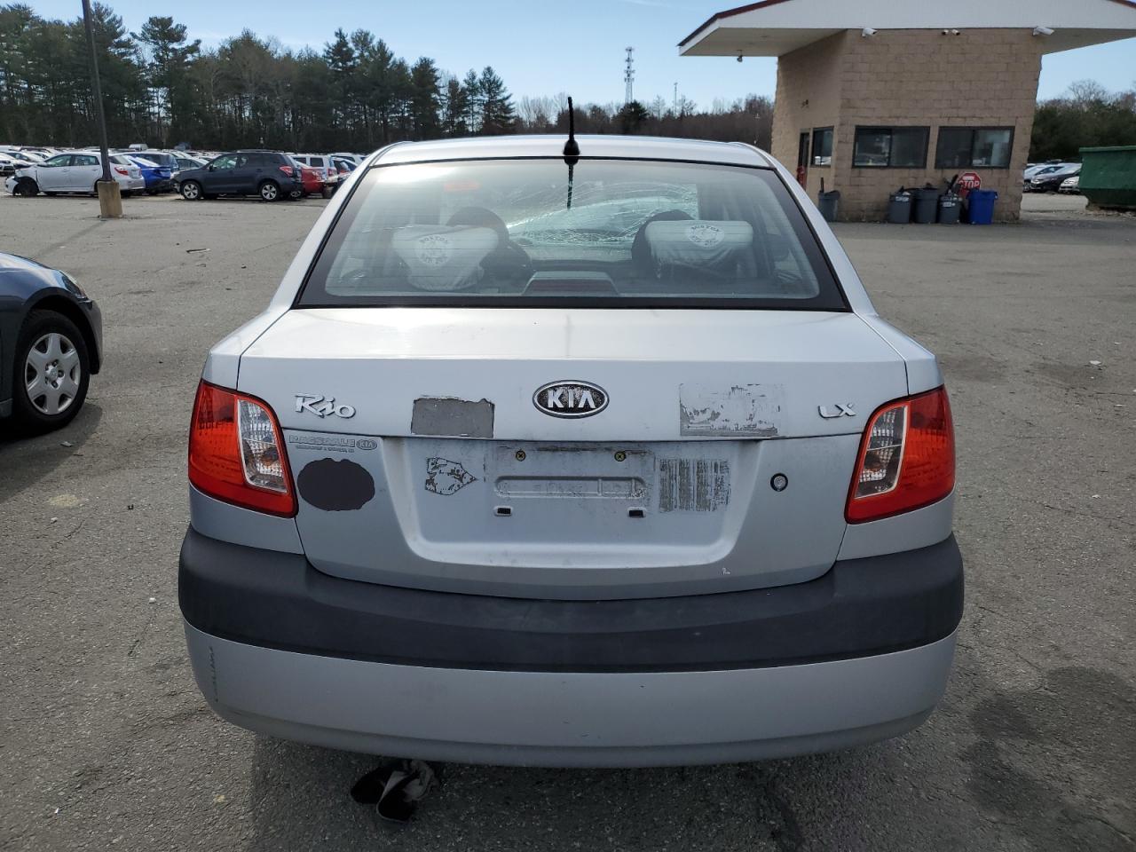 Photo 5 VIN: KNADE123676224068 - KIA RIO 