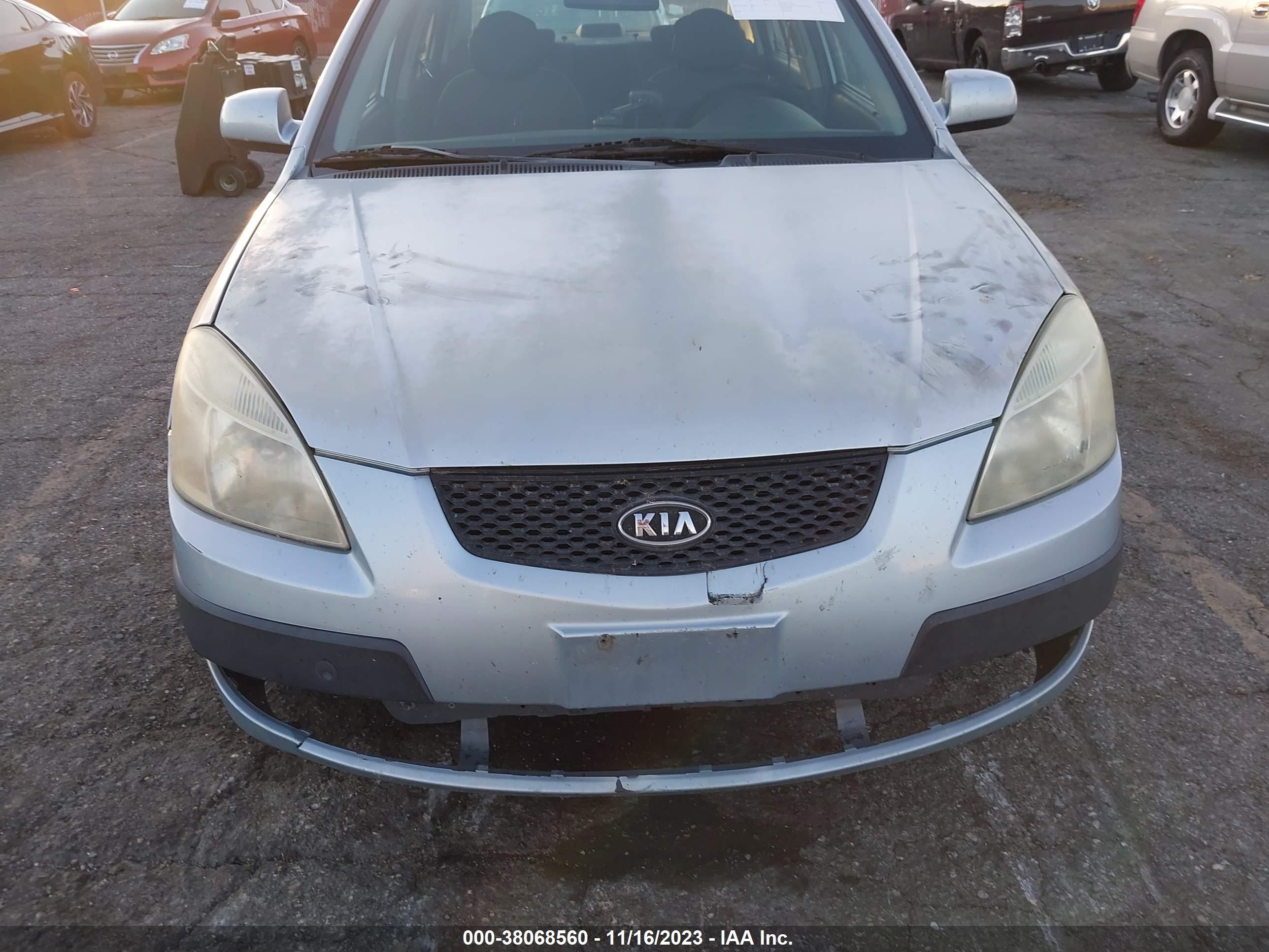 Photo 5 VIN: KNADE123686364963 - KIA RIO 