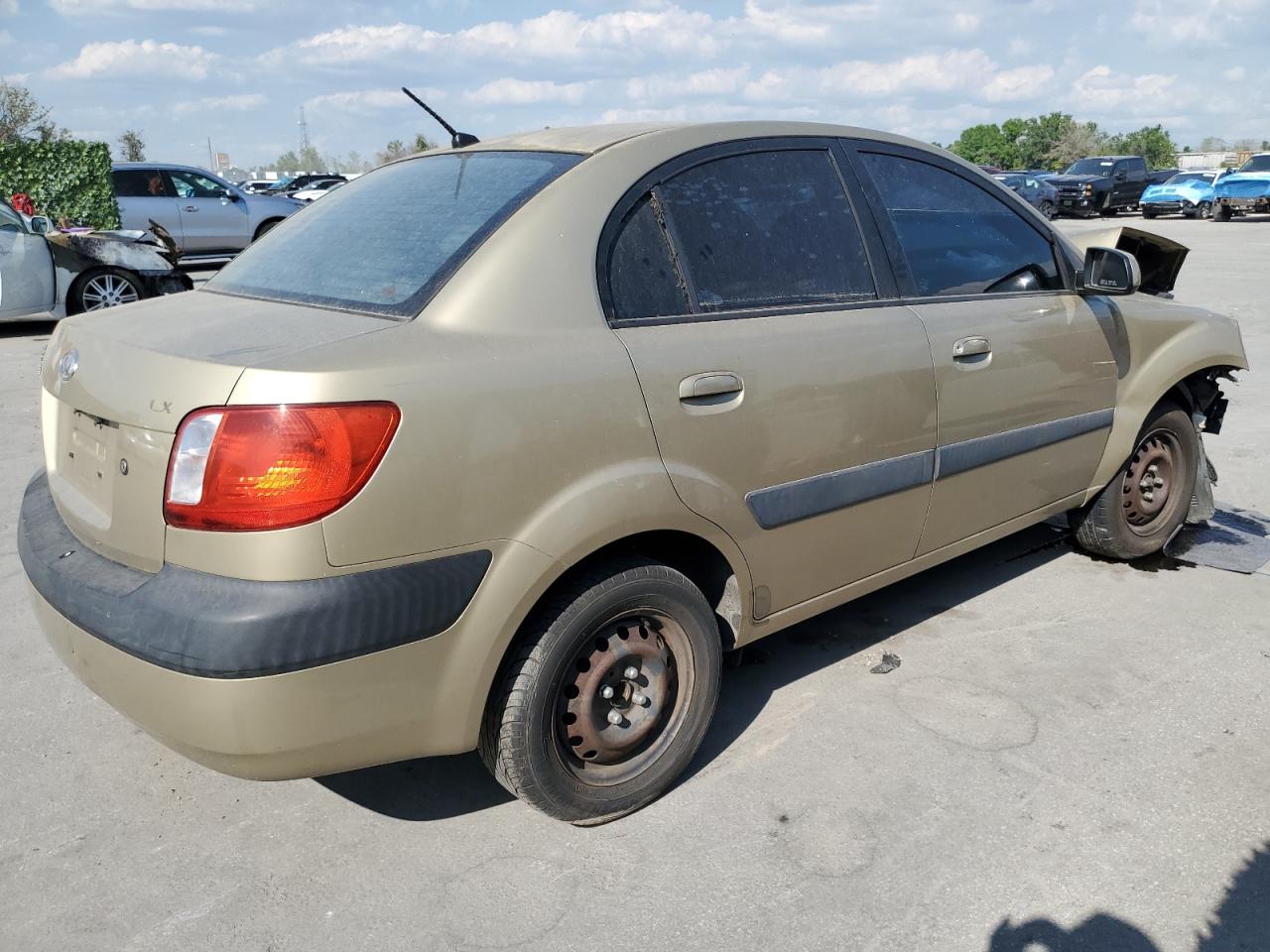 Photo 2 VIN: KNADE123986310105 - KIA RIO 