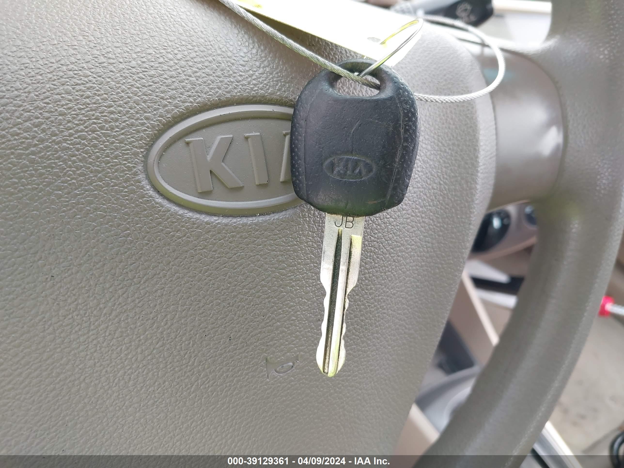 Photo 10 VIN: KNADE123X66183510 - KIA RIO 