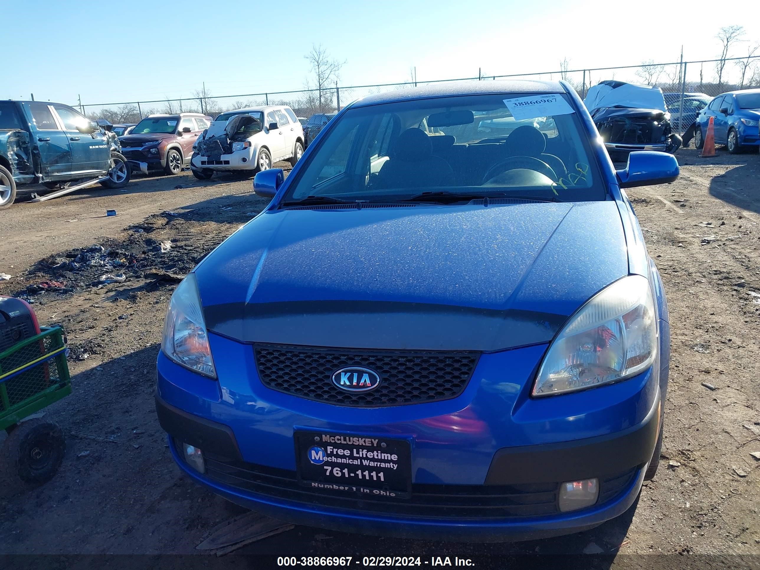 Photo 11 VIN: KNADE163366109727 - KIA RIO 