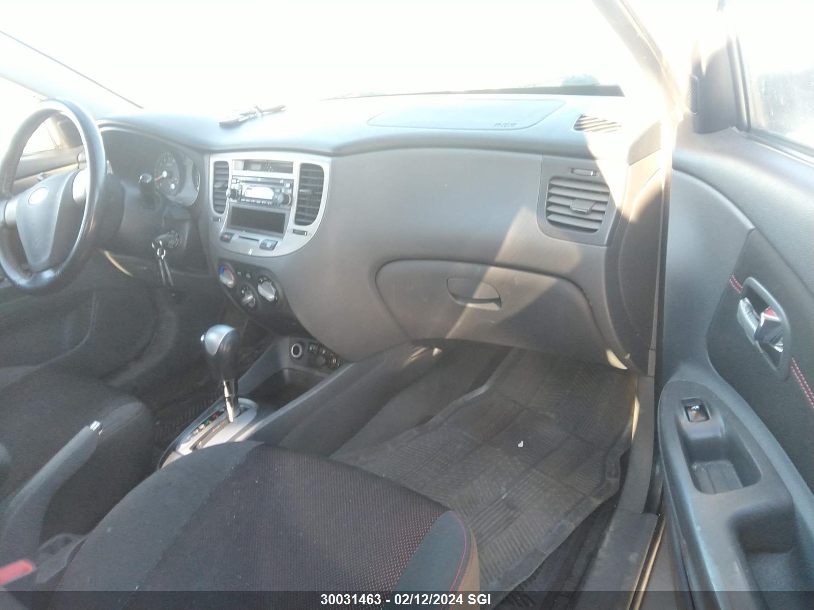 Photo 4 VIN: KNADE163376294153 - KIA RIO 