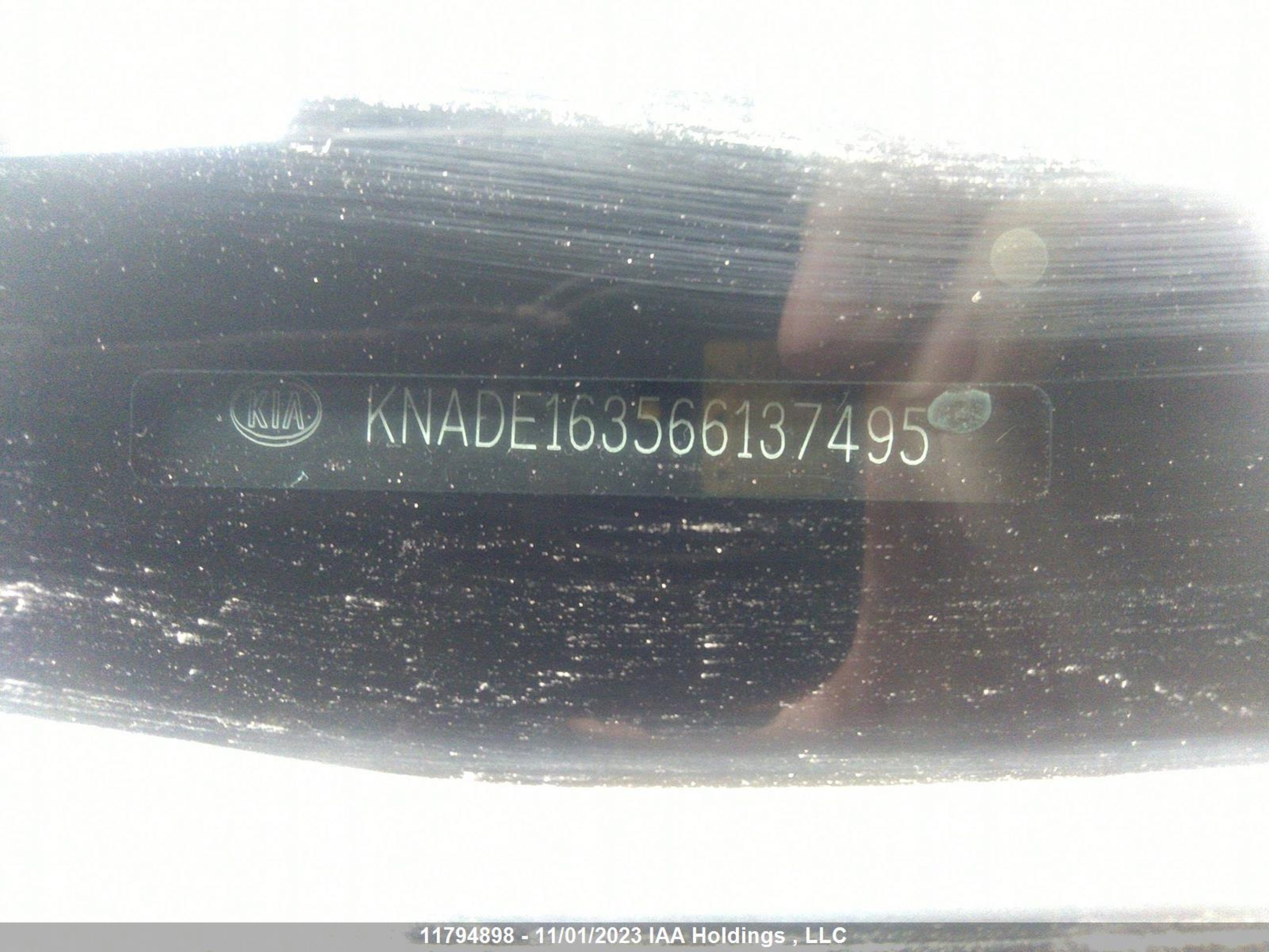 Photo 8 VIN: KNADE163566137495 - KIA RIO 