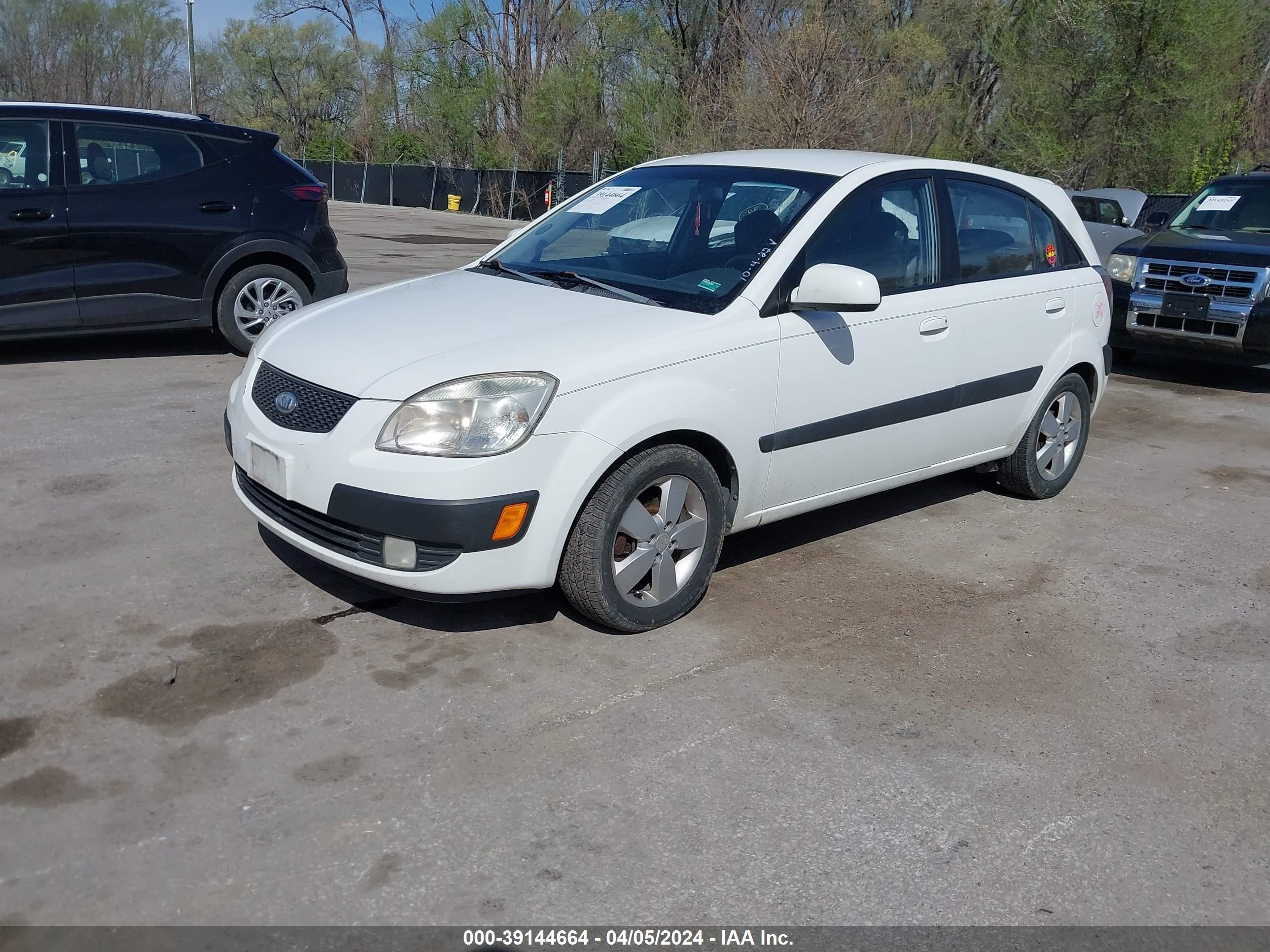 Photo 1 VIN: KNADE163886370905 - KIA RIO 