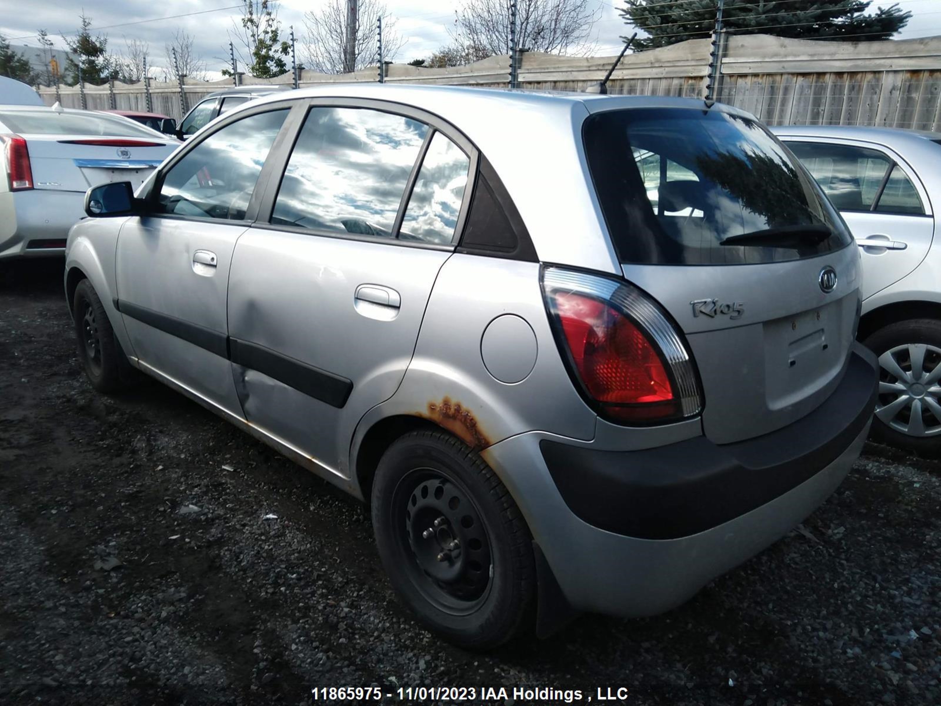 Photo 2 VIN: KNADE163986398762 - KIA RIO 