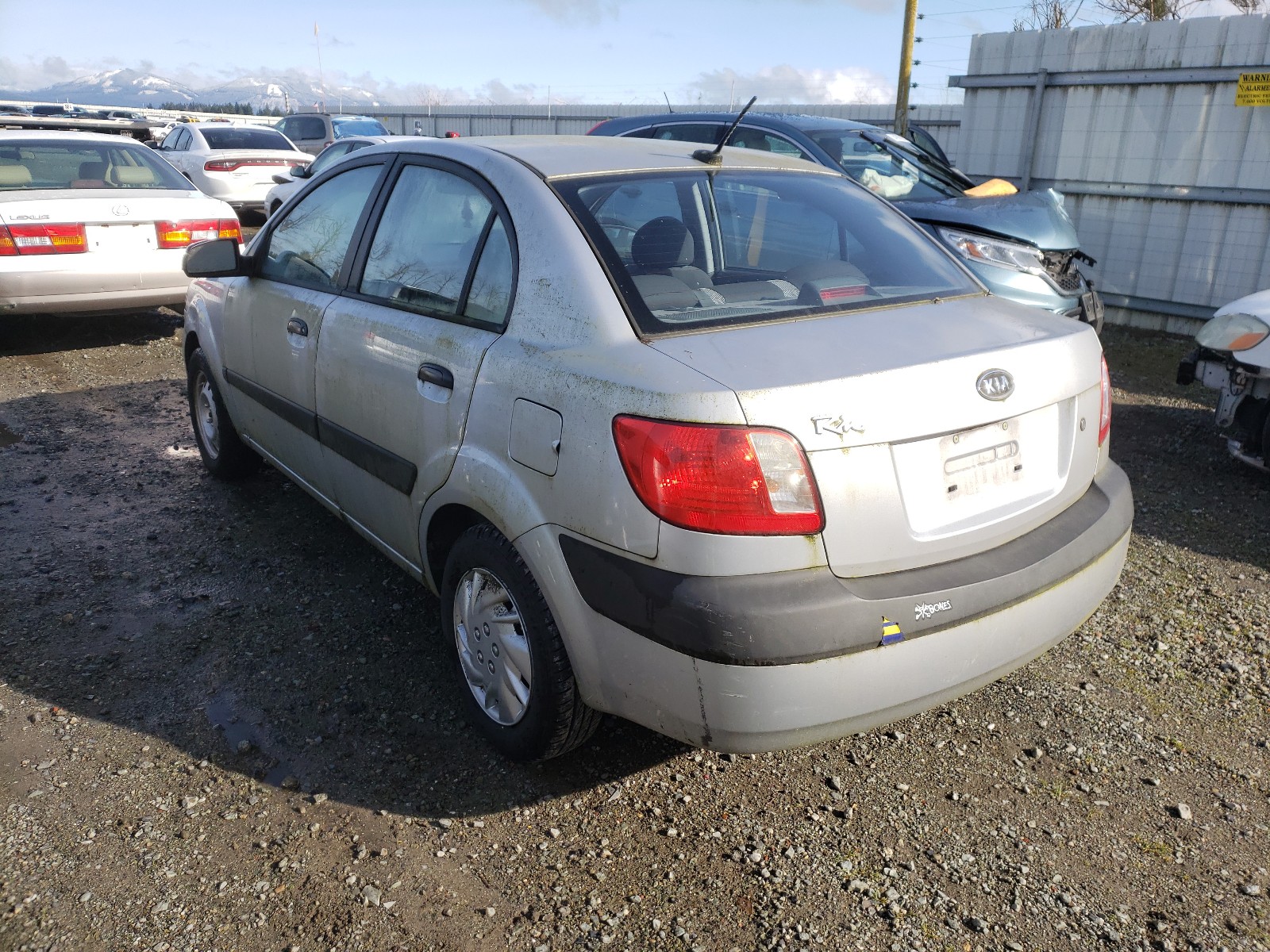 Photo 2 VIN: KNADE223196449863 - KIA RIO BASE 