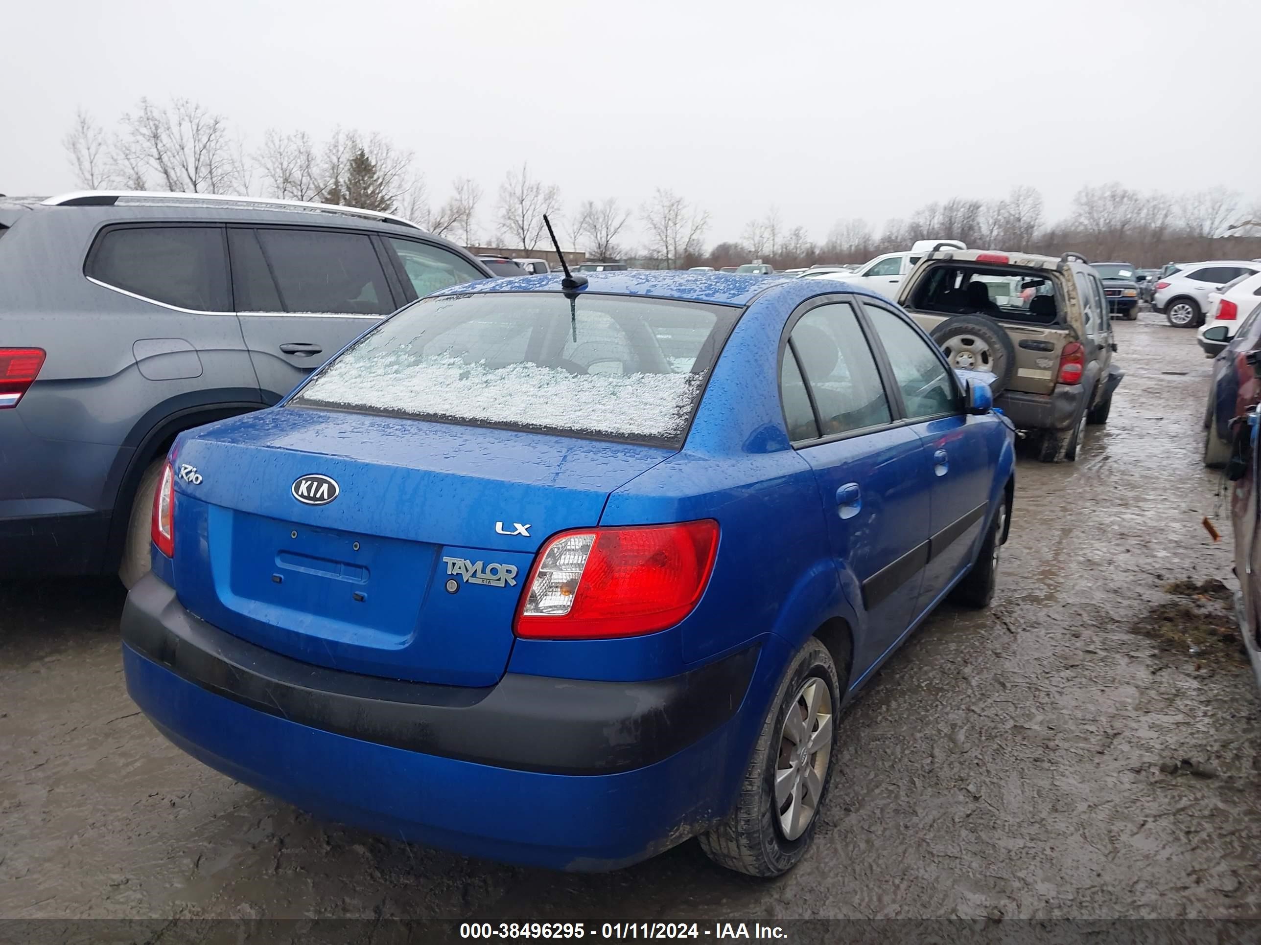 Photo 3 VIN: KNADE223296569963 - KIA RIO 