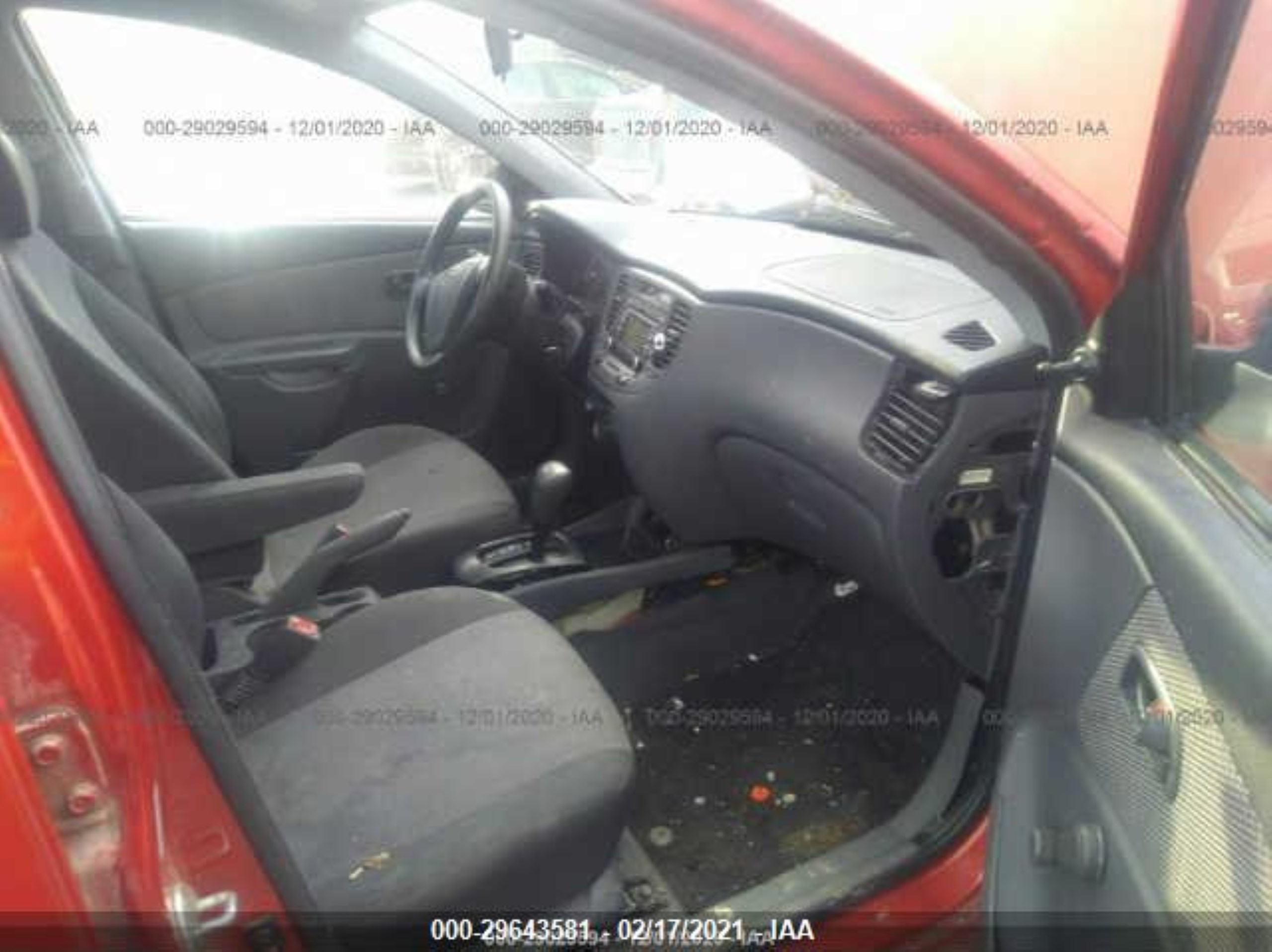 Photo 4 VIN: KNADE223596447341 - KIA RIO 