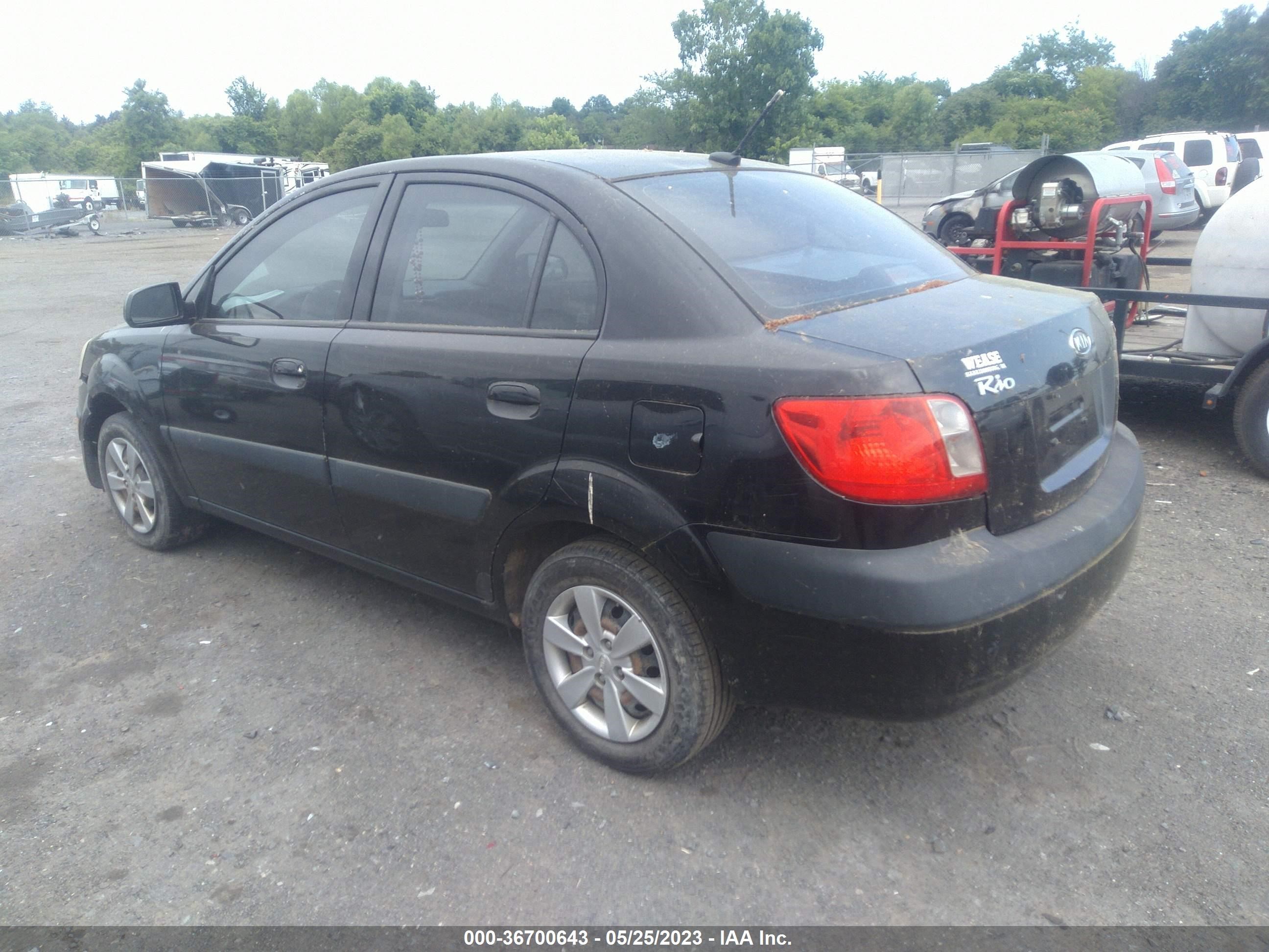 Photo 2 VIN: KNADE223696489484 - KIA RIO 