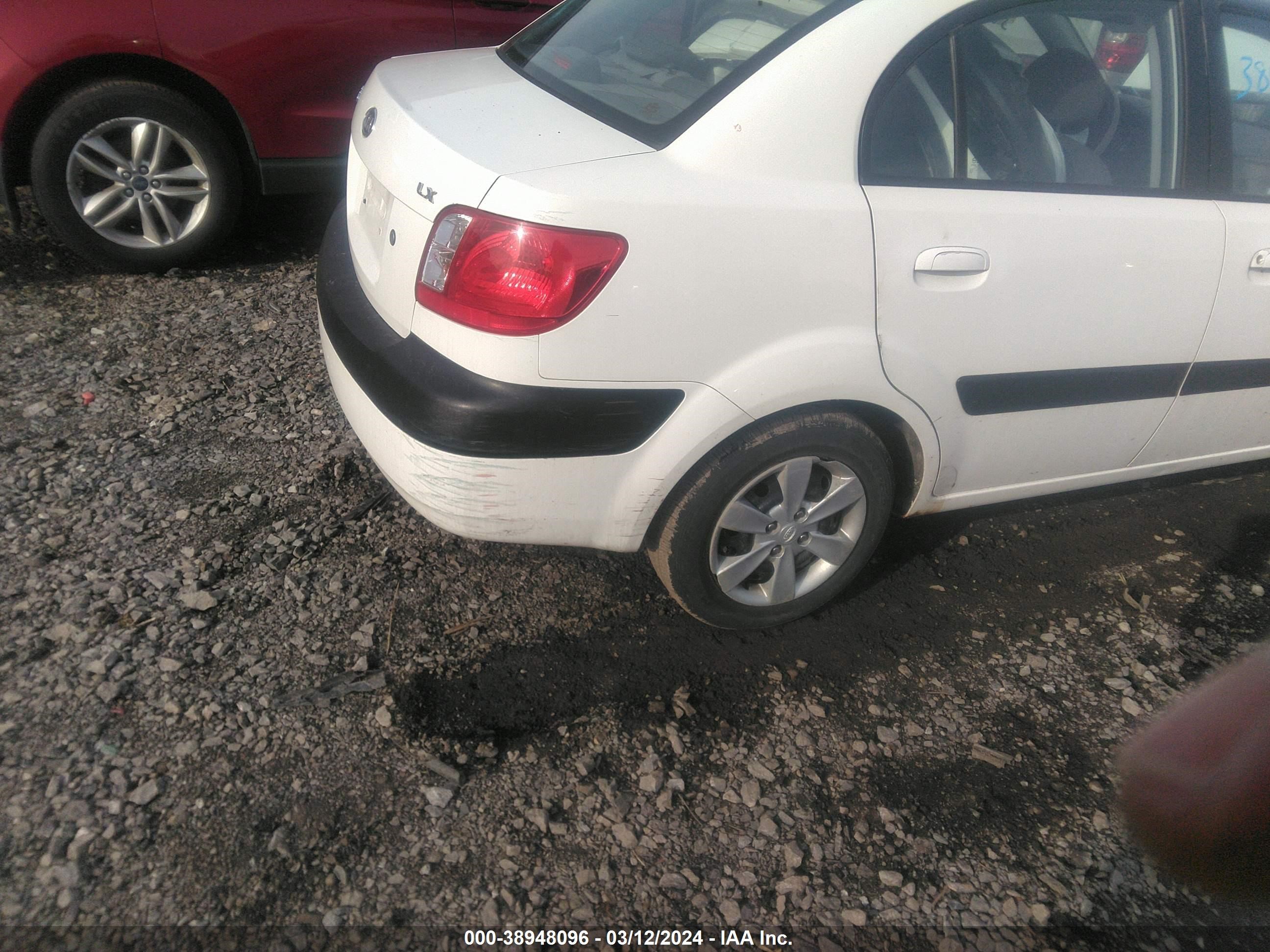 Photo 14 VIN: KNADE223796523917 - KIA RIO 