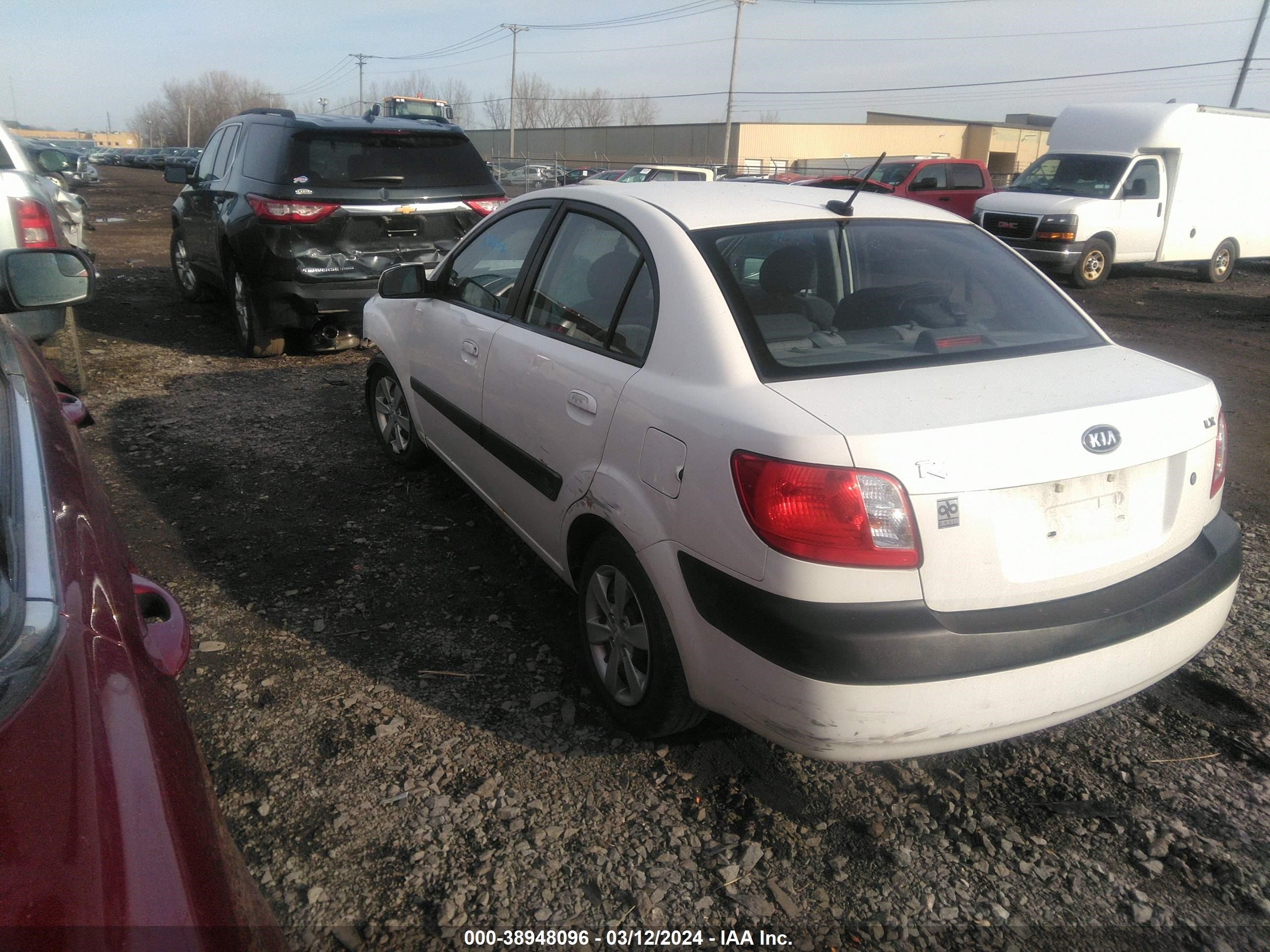 Photo 2 VIN: KNADE223796523917 - KIA RIO 