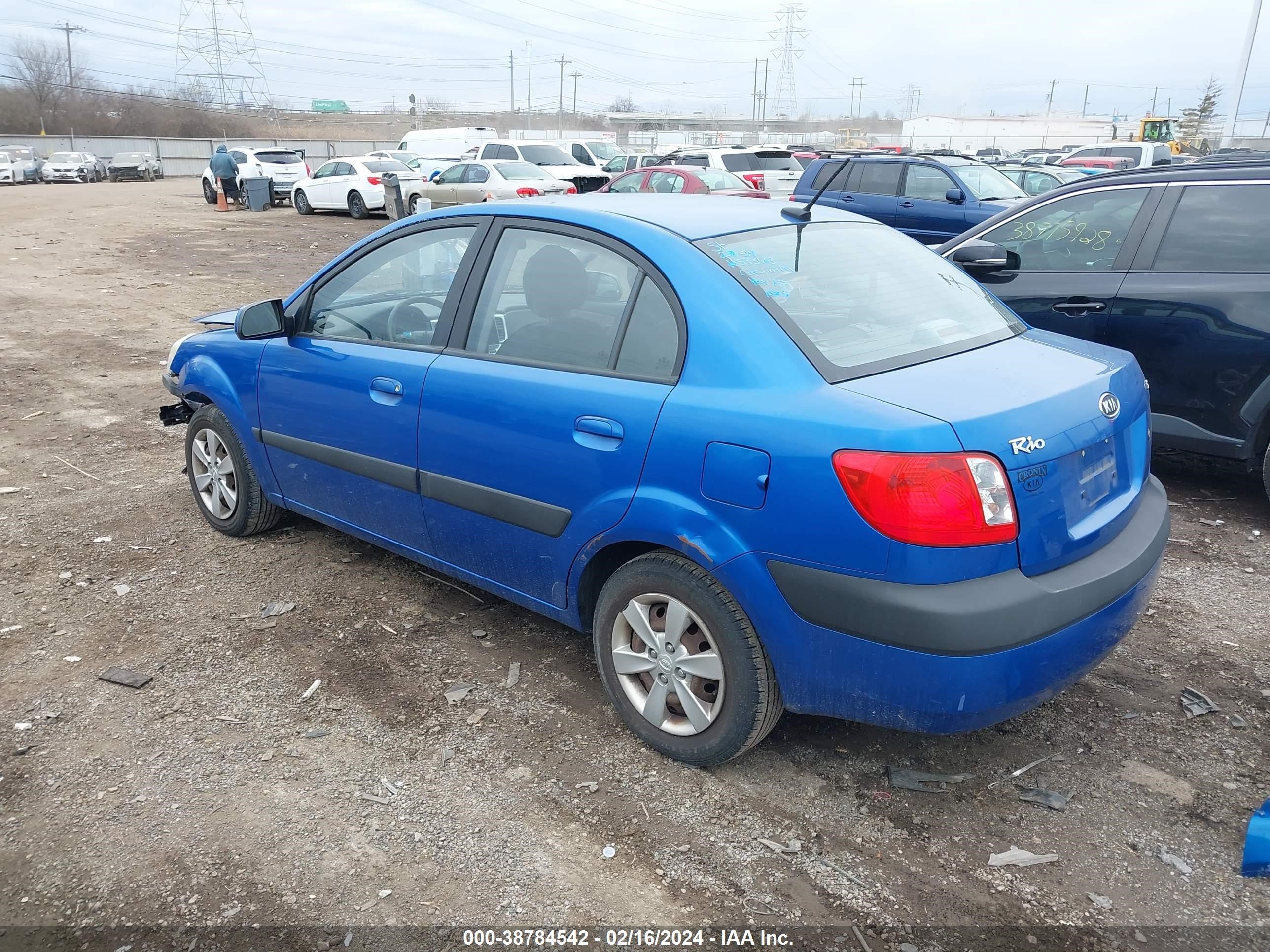 Photo 2 VIN: KNADE223896533663 - KIA RIO 