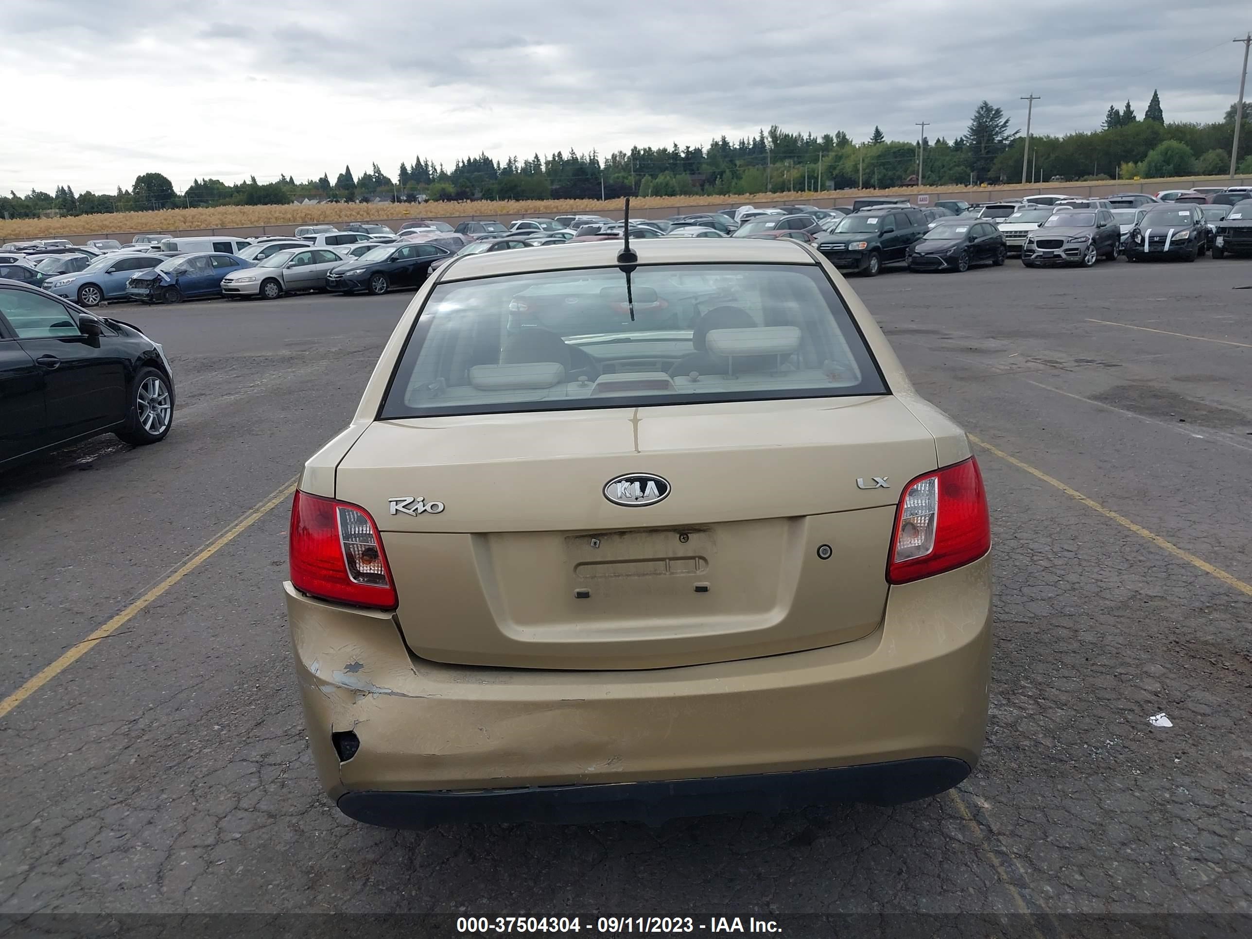 Photo 15 VIN: KNADH4A31A6610883 - KIA RIO 